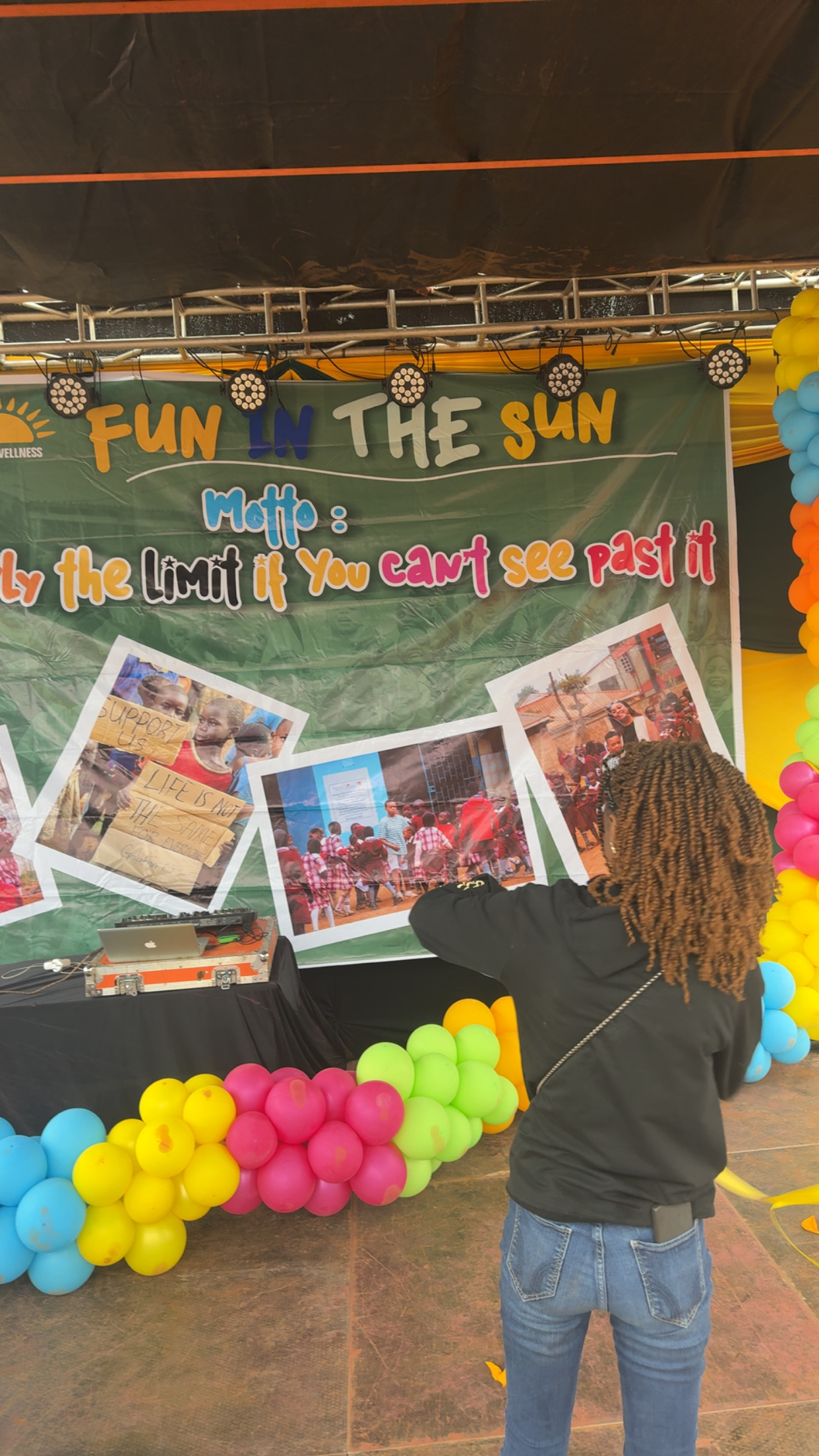 Fun in the Sun stage